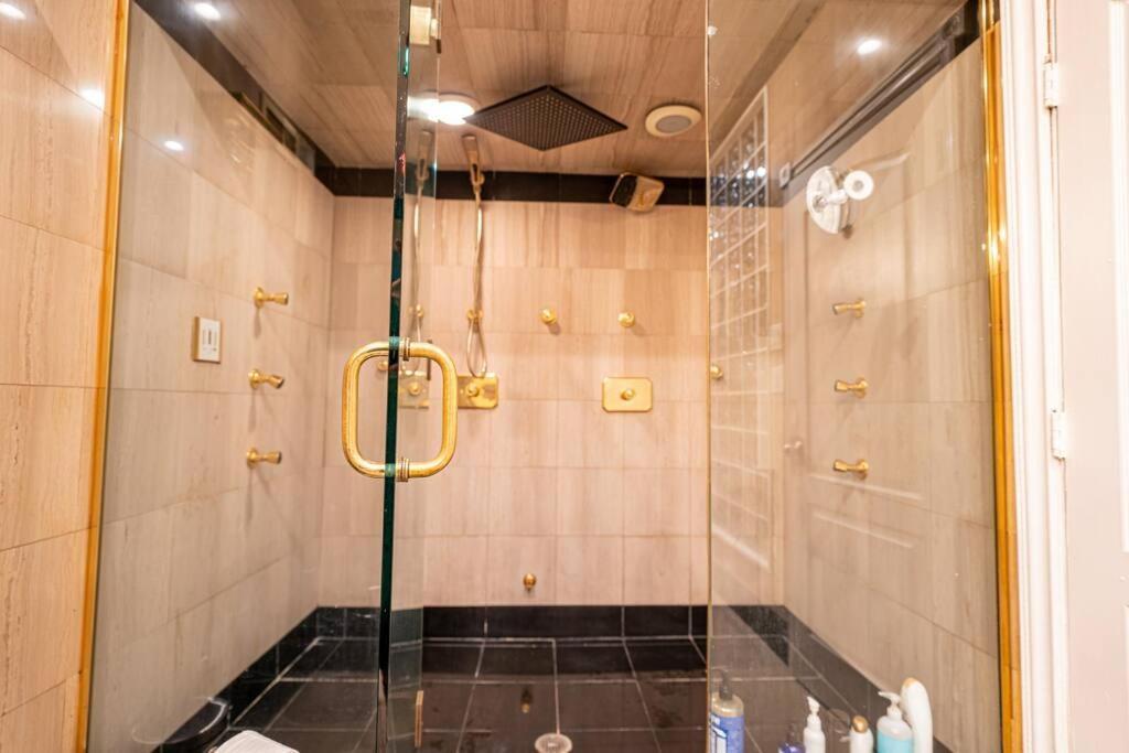 Vakantiehuis Private Gramercy Townhouse 3br3ba With Terrace New York